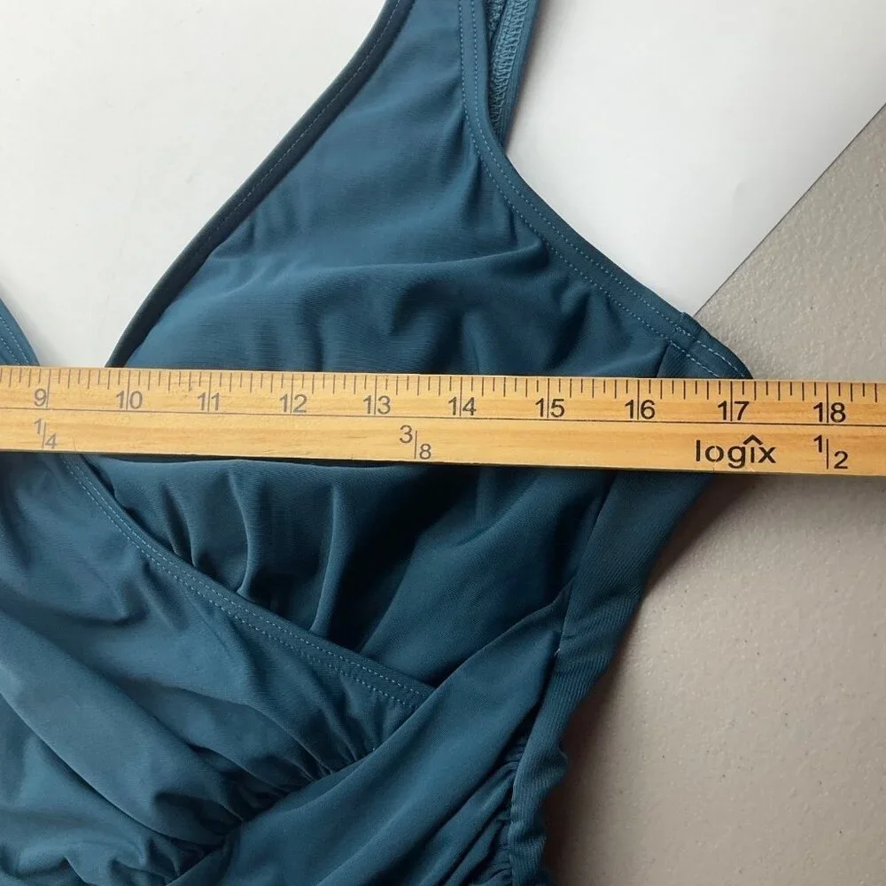 Miraclesuit Large Nova Green Must Have Oceanus One-Piece Swimsuit Draped - Picture 8 of 16